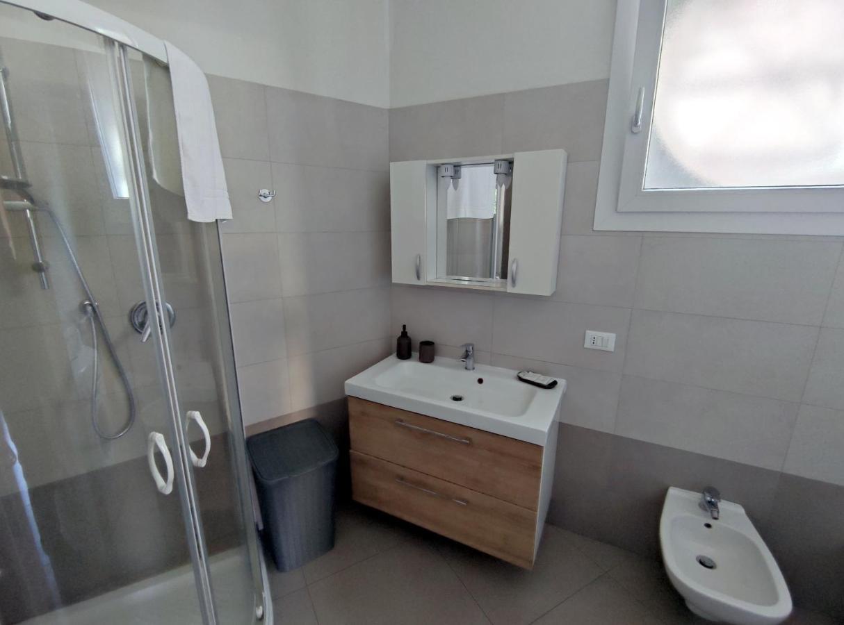 Grey House Pavia Con Box Privato Apartamento Exterior foto